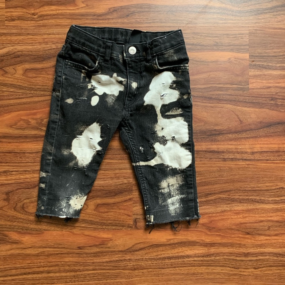 Distressed Jean shorts